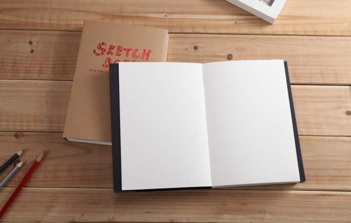 Vicky%20Kraft%20Covered%20Diary%20Sketch%20Book%20Diary%20A4,%20120%20Sheets-%20100%20GSM%20Acid%20Free%20Paper%20-%20Sketching%20Book%20%7C%20-%20Image%203