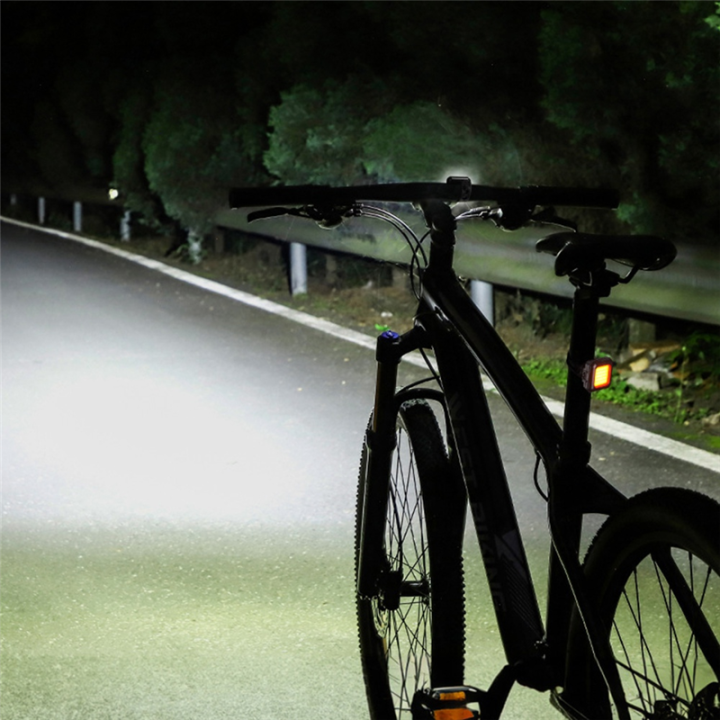 Mountain%20Bike%20Headlight%20Night%20Riding%20Front%20Light%20USB%20Rechargeable%20Ultra%20Bright%20Flashlight%20Tail%20Warning%20Red-White%20Light%20-%20Image%202