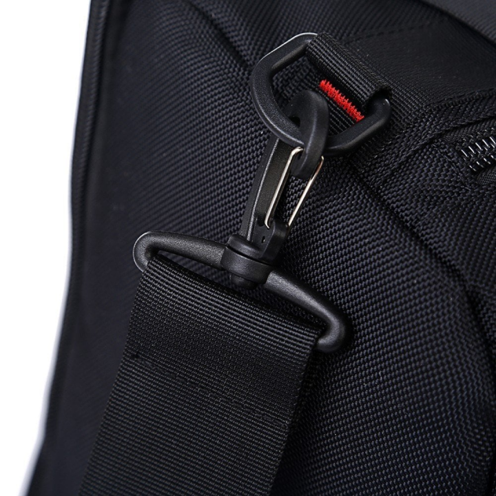 Everesco%2040L%20Travel%20Backpack%20For%20Men%20Waterproof%20Duffel%20Bag%20With%20Laptop%20Compartment%20Shoe%20Pocket%20And%20Free%20Lock%20-%20Image%208