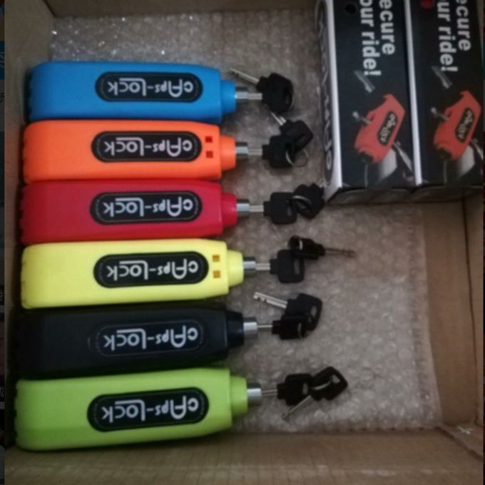 Caps-Lock%20Motorcycle%20Handlebar%20Lock%20-%20Image%204