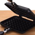 Waffle Maker Non-stick Checkered Waffle Mould Bakeware Tray With Handle for Stovetop. 