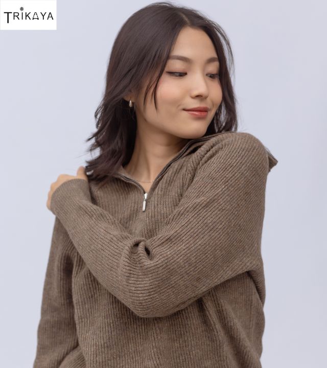 Trikaya%20Women%20Woollen%20Half%20Zipper%20Tuck%20Knit%20Pullover-%20Coffee%20-%20Image%204