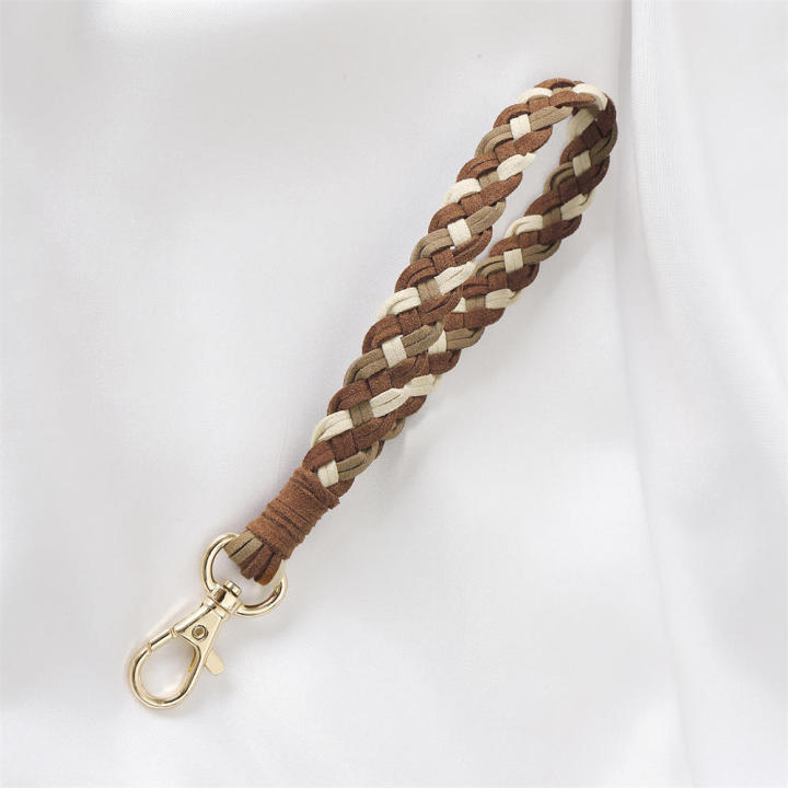 construction%20Wristband%20keychain%20Handcrafted%20Microfiber%20material%20Woven%20design%20Hand%20woven%20key%20charms%20Leather%20details%20Plaid%20-%20Image%203