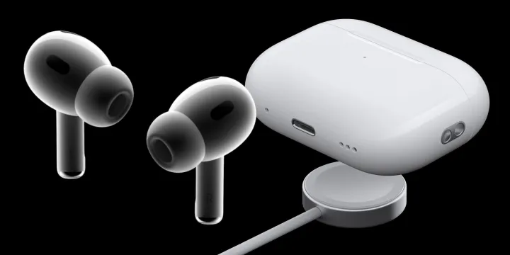 Pro%202%20TWS%20wireless%20Earbuds%20With%20Wireless%20Charging%20-%20Image%202