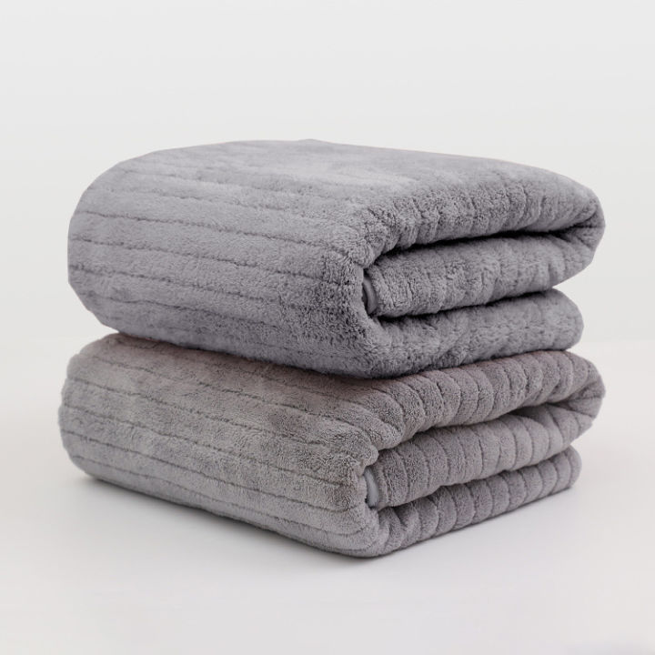 Coral%20fleece%20bath%20towel%20thickened%20extra%20large%20household%20absorbent%20men's%20and%20women's%20quick-drying%20couple%20wrap%20towel%20adult%20face%20wash%20bath%20towel%20-%20Image%206