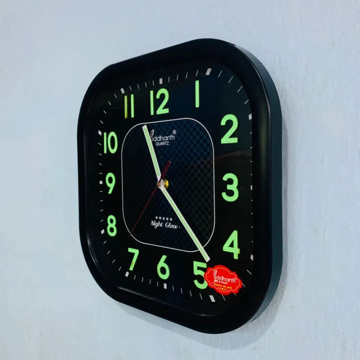 Full%20Black%20Square%20Dial%20With%20Radium%20Function%20Wall%20Clock%20For%20Office,%20Hotel,%20Restaurant,%20Home,%20%20Living%20Room%20(1203)%20-%20Image%205