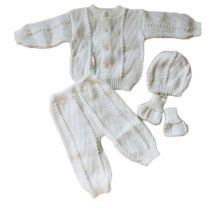 Musthaves%204%20piece%20Woolen%20set%20for%20Baby%20Boy%20and%20Girl%20-%20Image%202