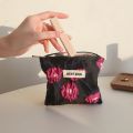 Coin Purse Portable Women's Makeup Bag Large Capacity Embroidery Clutch Bag with Zipper Colorful Toiletry Bag Washbag. 