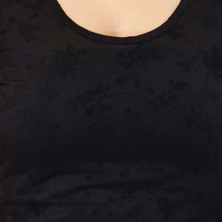 Black%20Cotton%20Sleeveless%20Floral%20Design%20Sando%20For%20Women%20-%20Image%205
