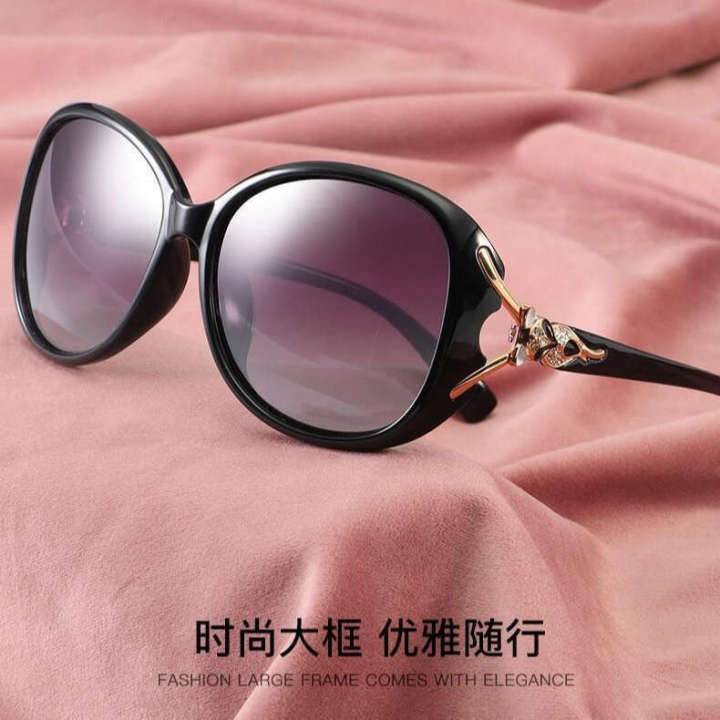 Fox%20Head%20Womens%20Sunglasses%20Korean%20Style%20Outdoor%20Trendy%20Fashion%20Face%20Slimming%20Internet%20Celebrity%20Glasses%20-%20Image%203