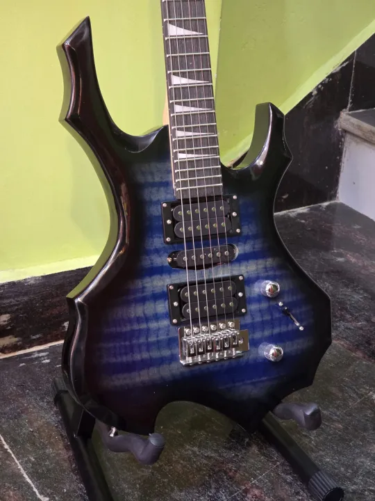 Matilda%20Unique%20Electric%20Guitar%20-%20Image%203