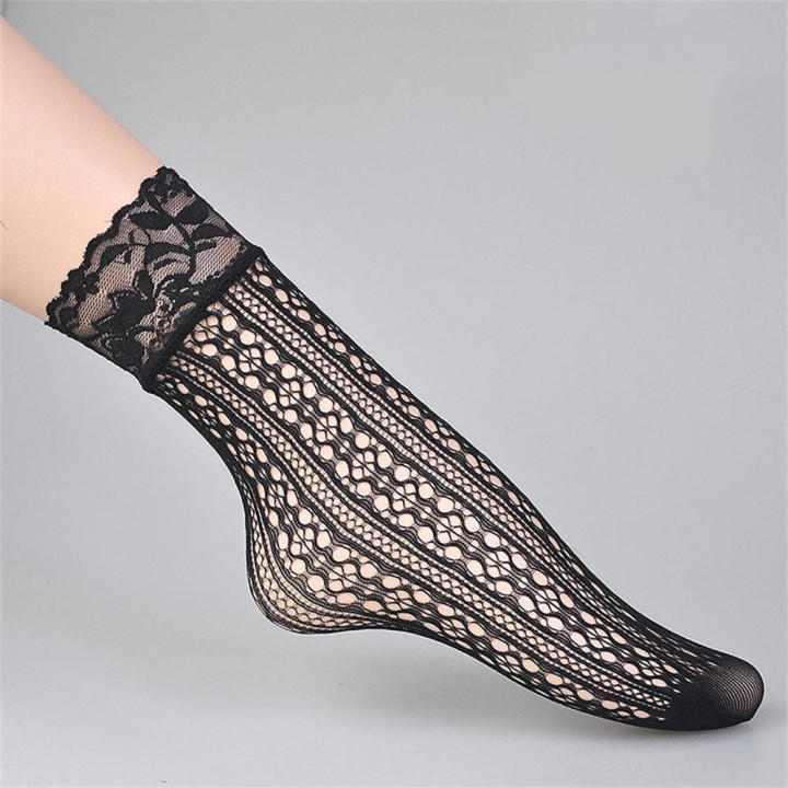 Black%20Lace%20short%20socks%20Comfortable%20Lace%20Ultrathin%20Mesh%20fishnet%20ankle%20socks%20Sheer%20%20Women's%20black%20sheer%20socks%20for%20Party%20Night%20out%20Summer%20fashion%20Casual%20-%20Image%205