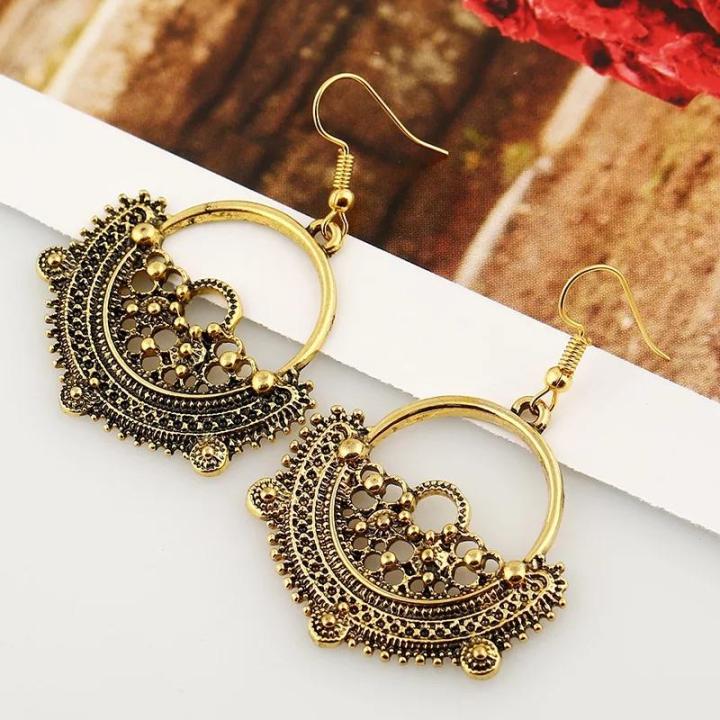 Vintage%20Styled%20Bali%20Textured%20Dangle%20Earrings%20-%20Image%203