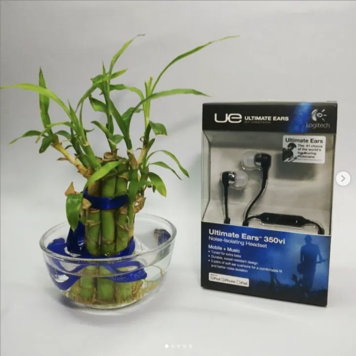 Logitech%20Ultimate%20Ears%20350vi%20Music%20Earphones%20with%20Noise%20cancelling%20and%20control%20buttons%20-%20Image%202