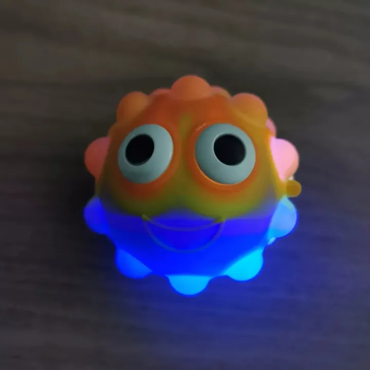 3D%20LED%20Pop%20Rainbow%20Stress%20Ball%20Glow%20In%20The%20Dark%20Stress%20Ball%20Decompression%20Squeeze%20Squishy%20Sensory%20Stress%20Relief%20Fidget%20Toy%20-%20Image%203