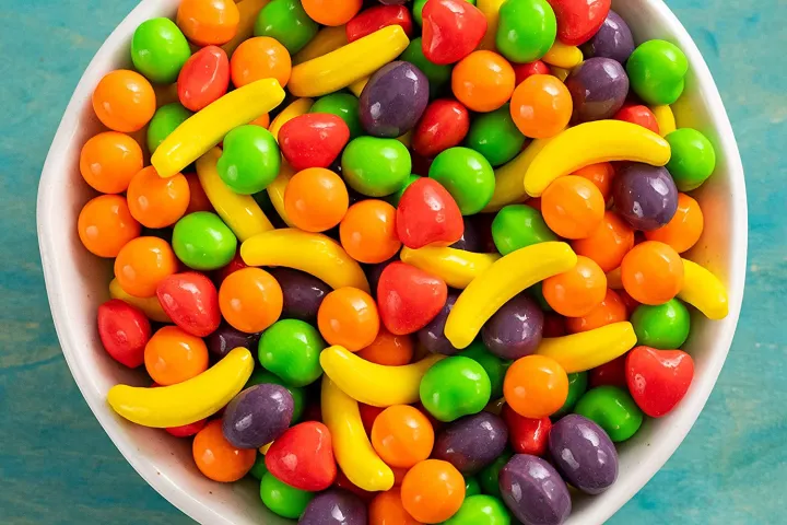 Wonka%20Runts%20Candy%20Box%20141.7%20gram%20(Made%20in%20USA)%20-%20Image%203
