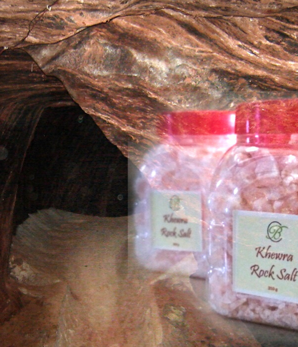 Pink%20Himalayan%20Rock%20Salt%20from%20Khewra%20300g.%20-%20Image%203
