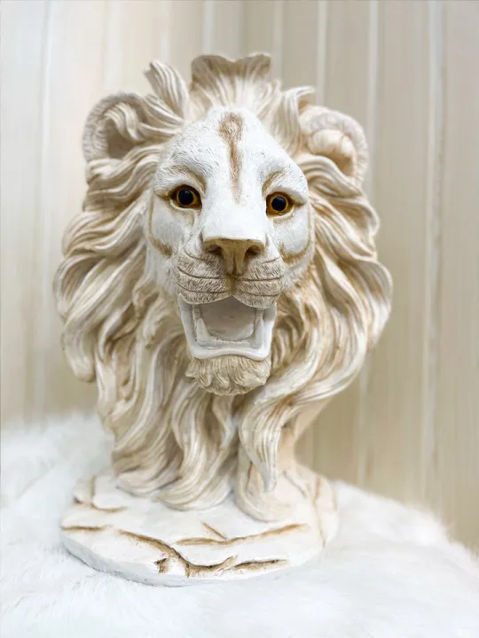 Exquisite%20Lion%20Wall%20Hanging%20Sculpture%20-%20Image%202