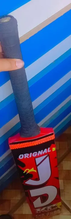 d%20sports%20cricket%20bat%20TM%20edition%20cricket%20bat%20Original%20JD%20Cricket%20Bat%20JD%20Sports%20Tape%20Ball%20Cricket%20Bat%20original%20jd%20sports%20tape%20ball%20cricket%20bat%20real%20jd%20bat%20Sialkot%20best%20Quality%20-%20Image%203