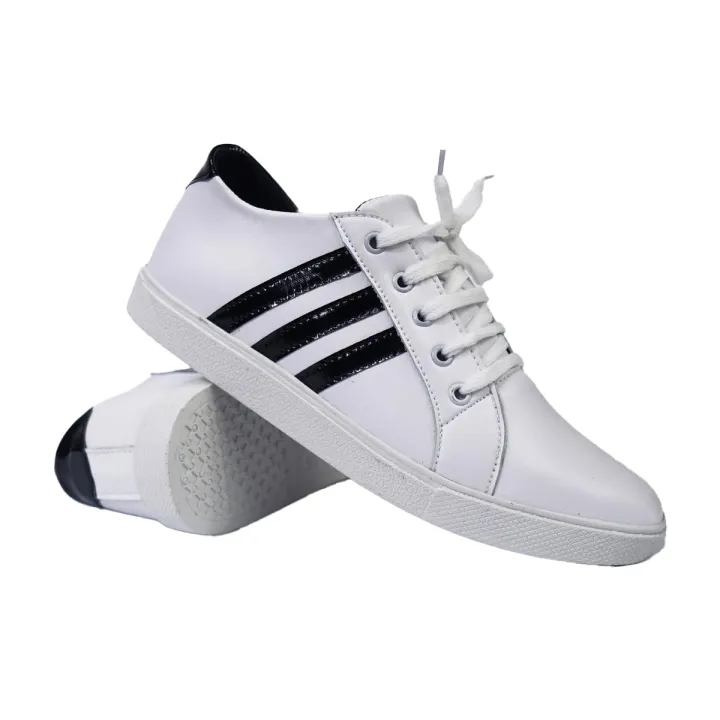 Latest%20Trendy%20casual%20sneaker,Light%20weight%20fashion%20sheos,white%20lace%20golden%20touch%20running%20walking%20shoes%20-%20Image%202