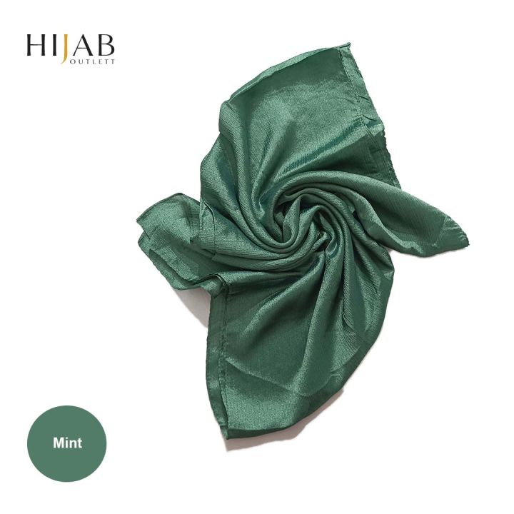Luxury Crinkle Silk hijab scarf in High-Quality Fabric, Light weight feel and effortless drape Hijabs/Scarves/Stoler for Girls/Women