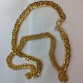 Artificial Golden Men/Women Neck Chain. 