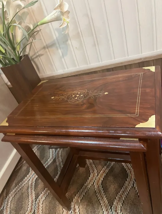 Wooden%20Table%20set%20Chinyoti%20Solid%20Sheesham%20Wood%20Nesting%20Tables%20(Set%20of%204)%20-%20Image%203