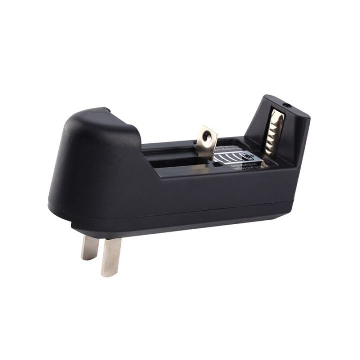 Universal%20Single%20Cell%203.7V%20Lithium-ion%20Battery%20Charger%2018650%2016340%2014500%20Li-ion%20Battery%20-%20Image%206