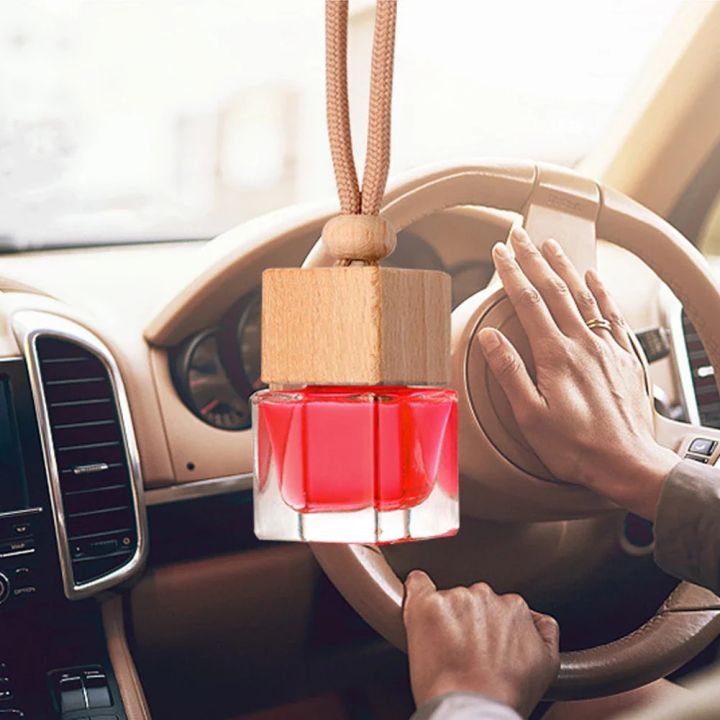 Car%20Hanging%20Perfume%20/%20Aroma%20Diffuser%20-%20Image%206