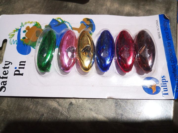 Safety%20Pins%20(%20Child%20Proof%20Safety%20Pin%20)%20%20Baby%20Safety%20Pin%20for%20Kids%20-%20Image%202