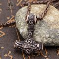 Dropshipping Thor Hammer Mjolnir Vikings Necklaces Men Amulet Scandinavian Male Pendant With Steel Chain Norse Jewelry. 