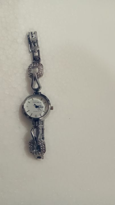 Watch%20for%20girls%7Cwoman%7Cladies%7Cgift%7CElegant%20Silver%20Bracelet%20Watch%20with%20Crystal%20Accents%20For%20girl%20and%20woman%20-%20Image%206