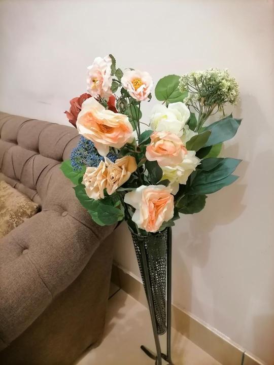 Artificial%20Rose%20Flower%20bouquet%20For%20Home,Wedding%20&%20Party%20Decoration%20(without%20vase)-European%20Import%20-%20Image%205