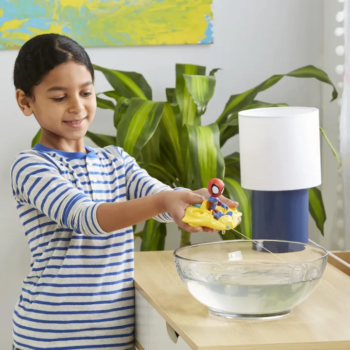 Hasbro%20Marvel%20Spidey%20and%20His%20Amazing%20Friends%20Spidey%20Water%20Web%20Raft,%20Preschool%20Water%20Toy%20F5080%20-%20Image%207
