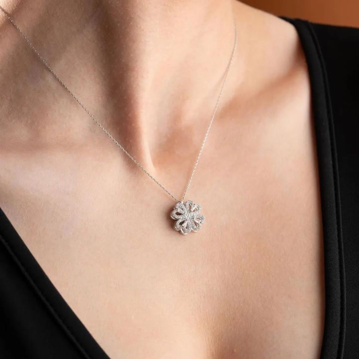 Elegant%20Floral%20Pendant%20Necklace%20with%20Cubic%20Zirconia%20Accents%20in%20Silver%20Tone%20-%20Image%204
