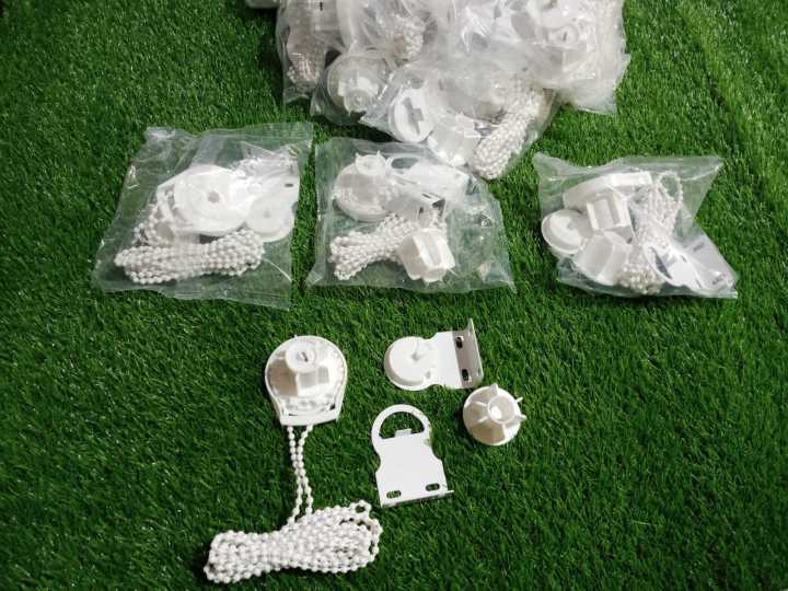 Roller%20Blind%20Fittings%20Kit,%20Roller%20Blinds%20Brackets%20with%20Beaded%20Chain%20-%20Image%207