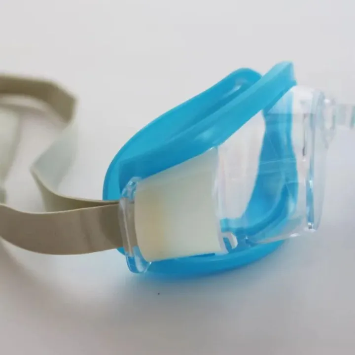 Minhaj%20Sports%20Adjustable%20Swimming%20Goggles%20%E2%80%93%20Anti-Fog,%20UV%20Protection,%20Leakproof%20Design%20-%20Image%204