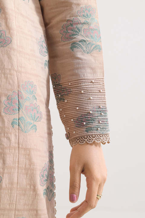 Saya%20Unstitched%20Jacquard%20Cotton%203%20Piece%20Suit%20For%20Women%20-%20Unstitched%20Fabric%20For%20Women%20-%20ALL%20SEASON%202026%20FLORA%20VOL1%20-%20Image%205