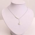 New Stylish Pearls Clavicle Pendant Necklace For Women - New Arrivals. 