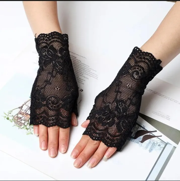 New%20Women%20Short%20Fingerless%20Lace%20Gloves%20Ladies%20Half%20Finger%20Fishnet%20Mittens%20Elegant%20Short%20Driving%20Gloves%20-%20Image%202