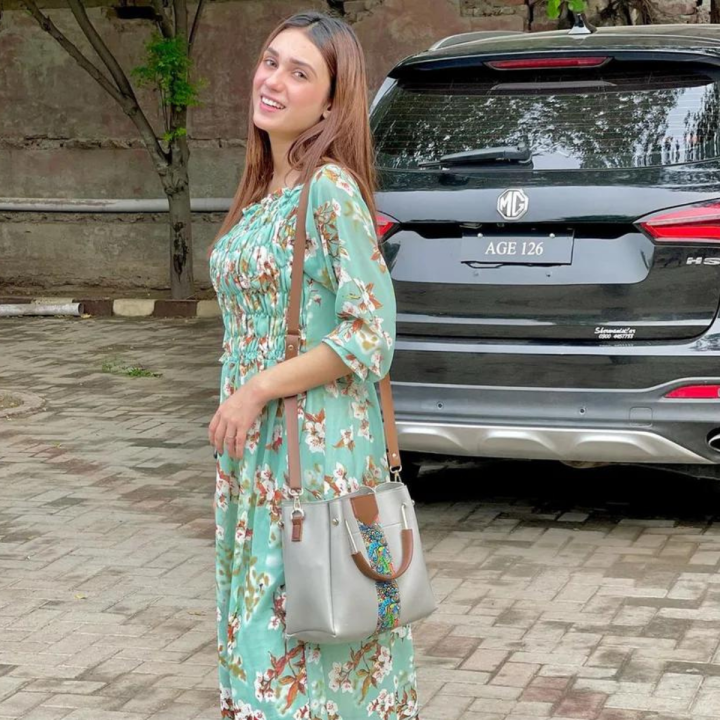 Bag%20X%204%20Piece%20Luxury%20Premium%20Leather%20Shoulder%20&%20Crossbody%20Bags%20with%20Large%20Capacity%20Handbags%20Set%20for%20Women%20-%20Image%2010