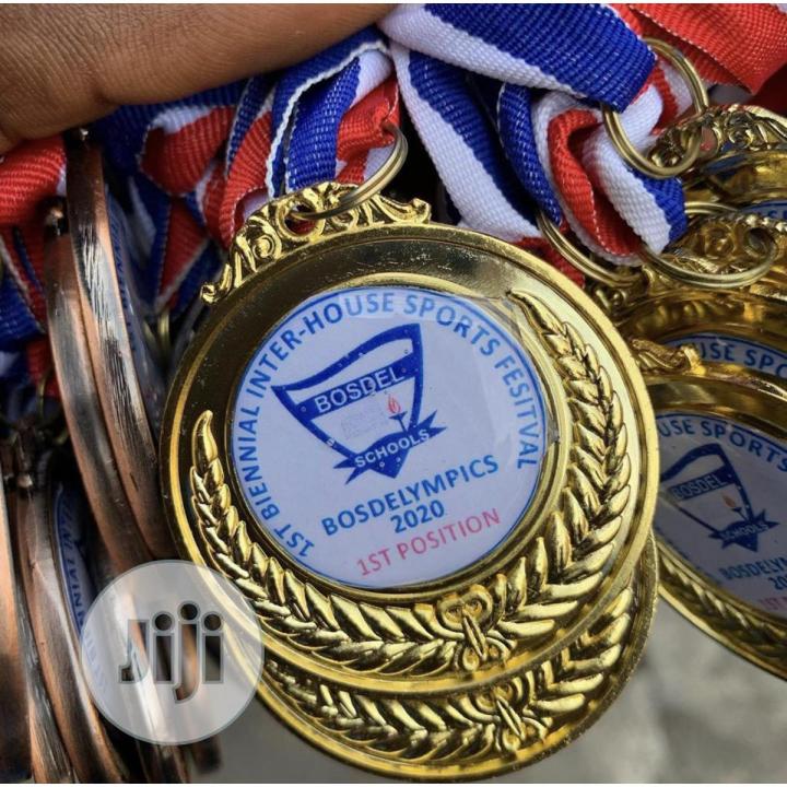 medal golden