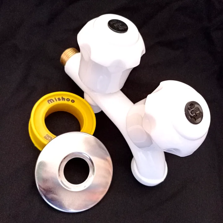 Water%20Tap%20Double%20BIBcock%20For%20Toilet%20Shower%20with%20Brass%20bush%20and%20Spindle%20High%20Quality%20-%20Image%202