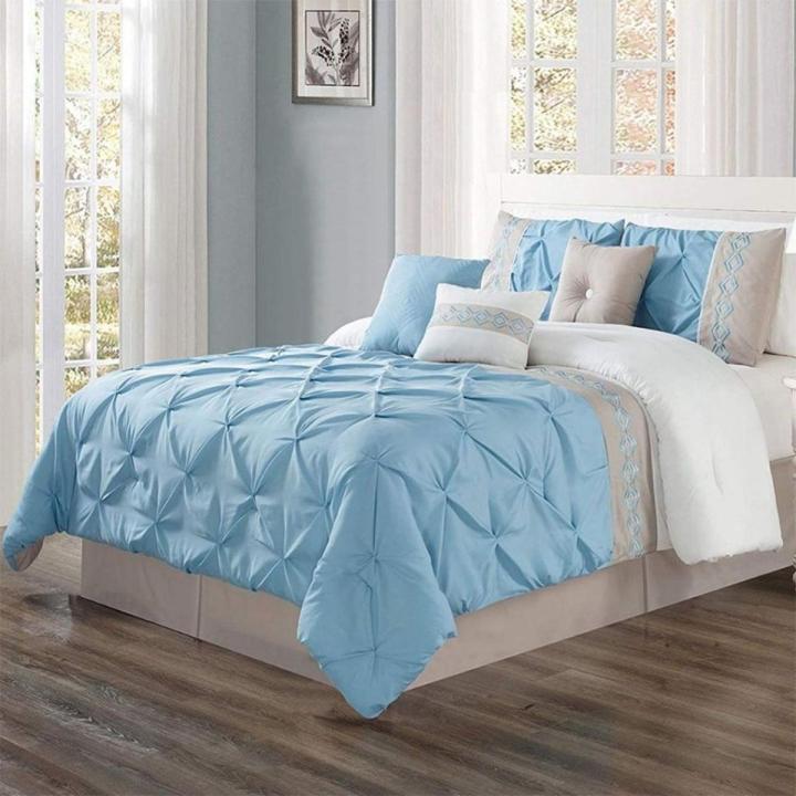 Bed sheet set with quilt cover