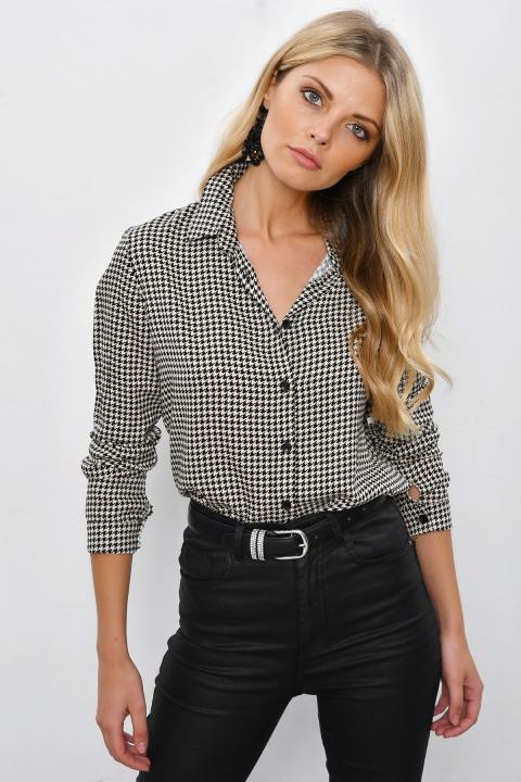 C&S%20Women's%20Ecru-Black%20Crowbar%20Shirt%20K366%20-%20Image%203