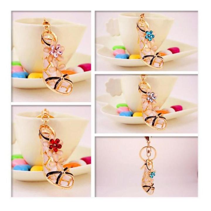 1Pcs Metal Zinc Alloy Fashion Keychains High Heel Shoe Sandals For Women Bag Charm Keychain Car Key Rings Accessories - Color Randomly