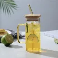 Ribbed & Round Tumbler Can Ring Glass Sipper, Juice Bow Glass,with Glass Straw, Square Glass Mug/ Transparent Coffee Mug Wooden lid Fruit Juice Milk Cup Glass. 