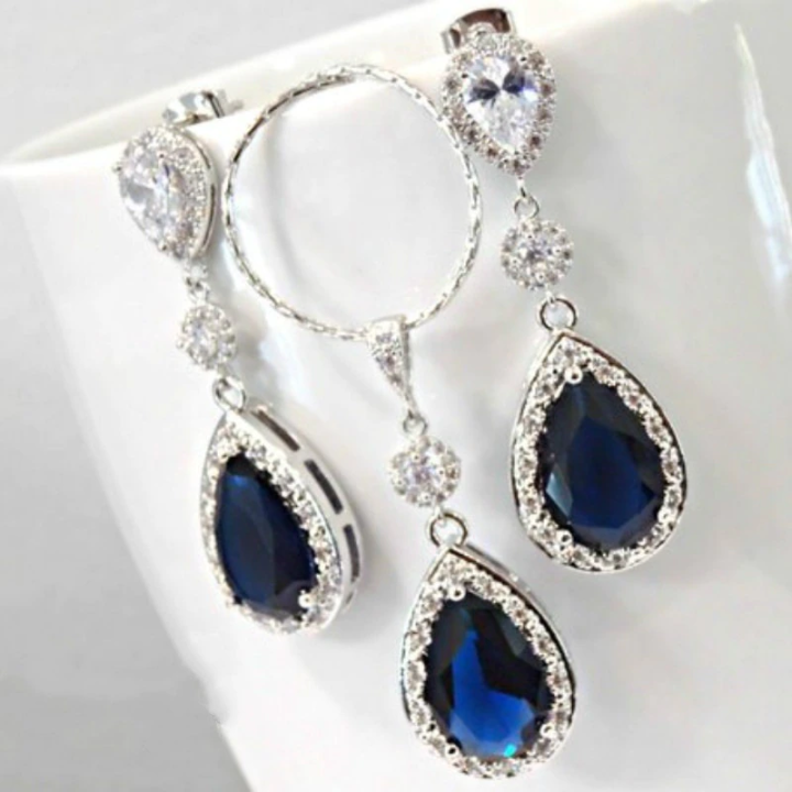Luxurious%20and%20Fashionable%20Inlaid%20Blue%20Diamond%20Earrings%20Women's%20Romantic%20Bride%20Wedding%20Earrings%20Necklace%20Set%20Party%20Jewelry%20-%20Image%207