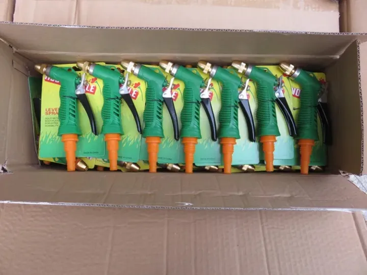 Garden%20Hose%20Nozzle,%20Heavy%20Duty%20Metal%20Spray%20with%20Full%20Brass%20Nozzle,%204%20Watering%20Patterns%20Watering%20Nozzle-%20High%20Pressure%20Grip%20Sprayer%20for%20Watering%20Plants%20&%20Car%20Wash%20-%20Image%205