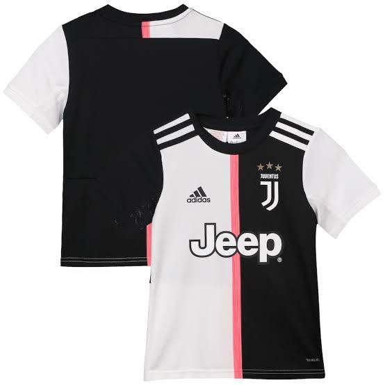 Fotball%20Kit%20Juventus%20Home%20Shirt%20&%20Short%20Kit%202019/2%20-%20Image%202